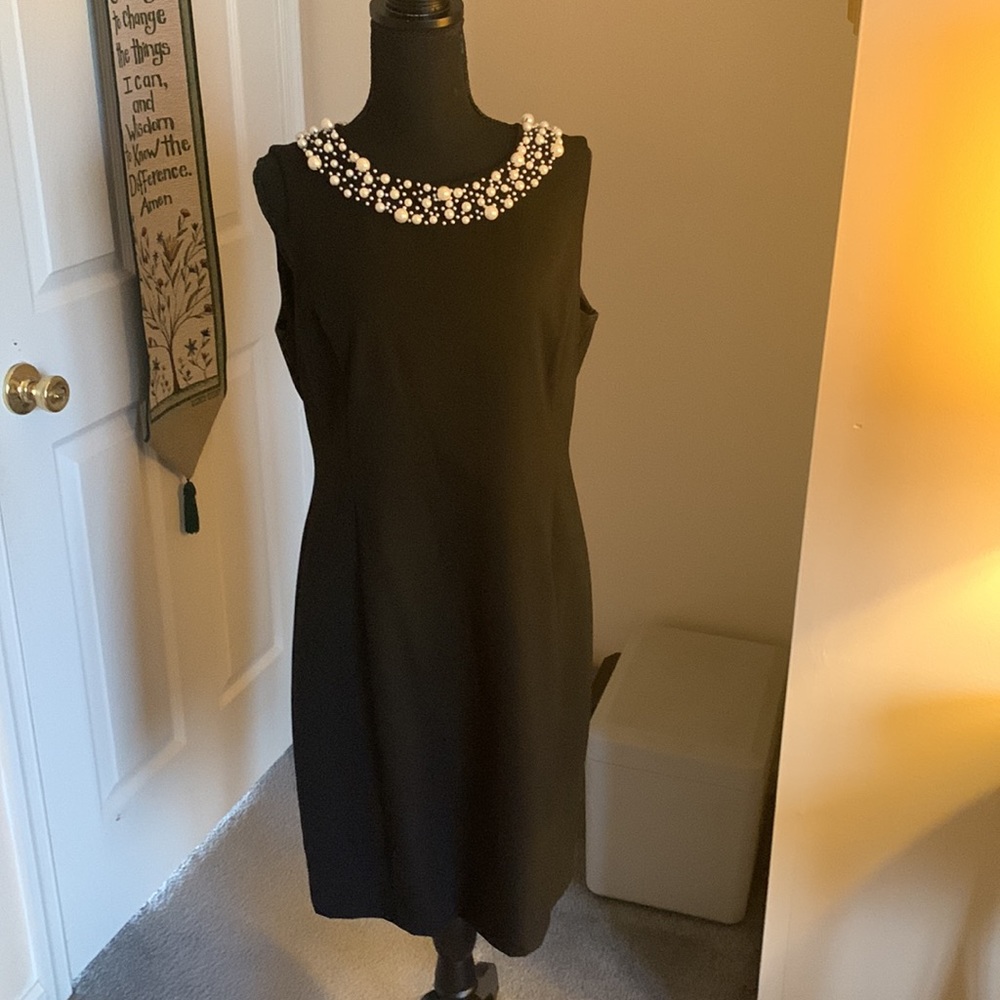 Beautiful classic little black dress.